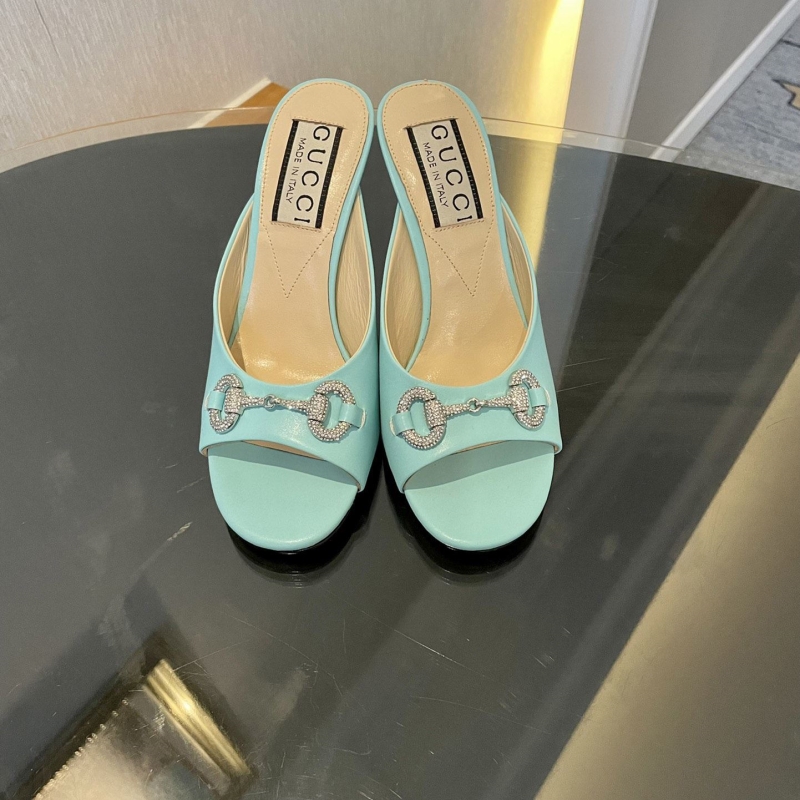 G*u*i high heels